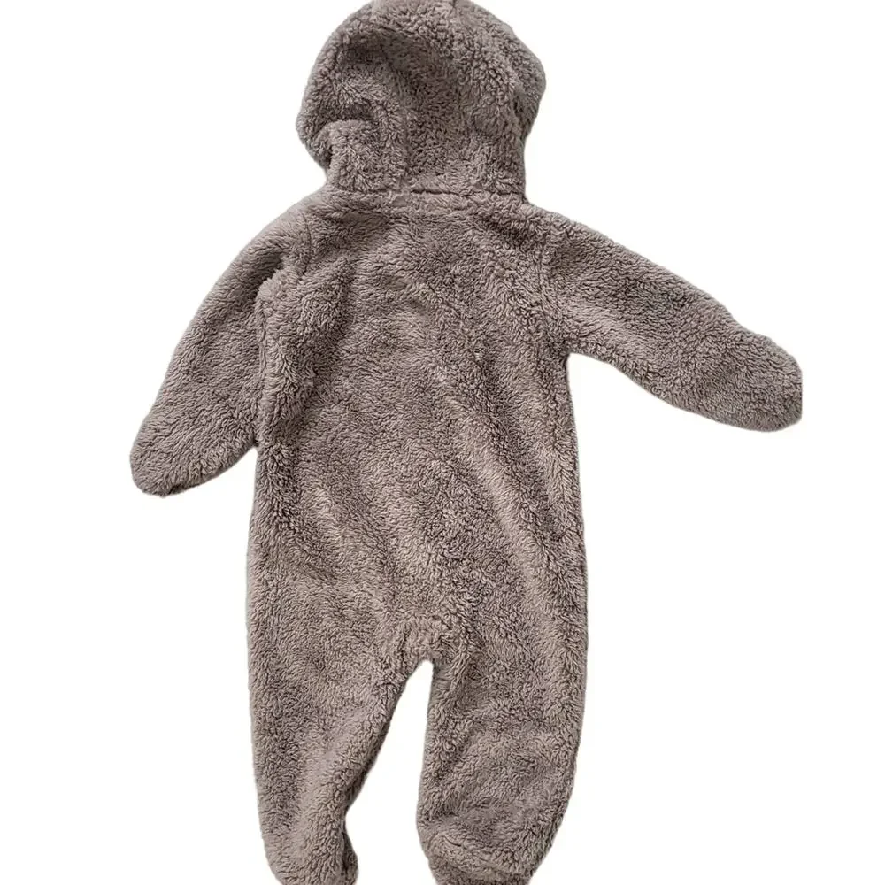 Cozy Carter’s Baby Brown Fluffy Sherpa Unisex Sherpa Snowsuit size 9 months